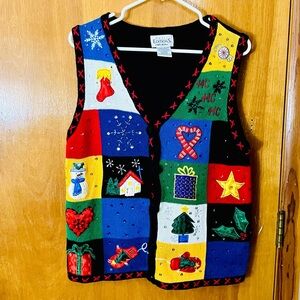 Basic Editions Women’s M Ramie Blend Christmas Sweater Vest Buttons Patchwork